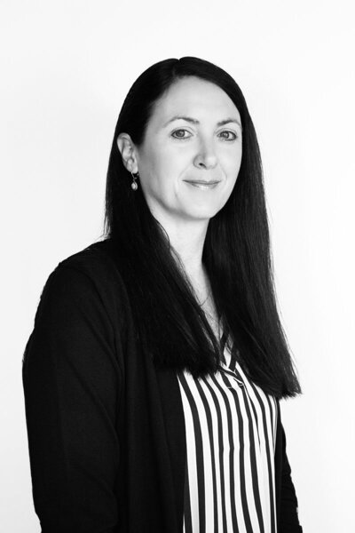 Headshot of Elizabeth Kerry