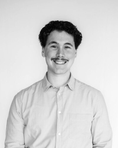 Headshot of Cameron Simon